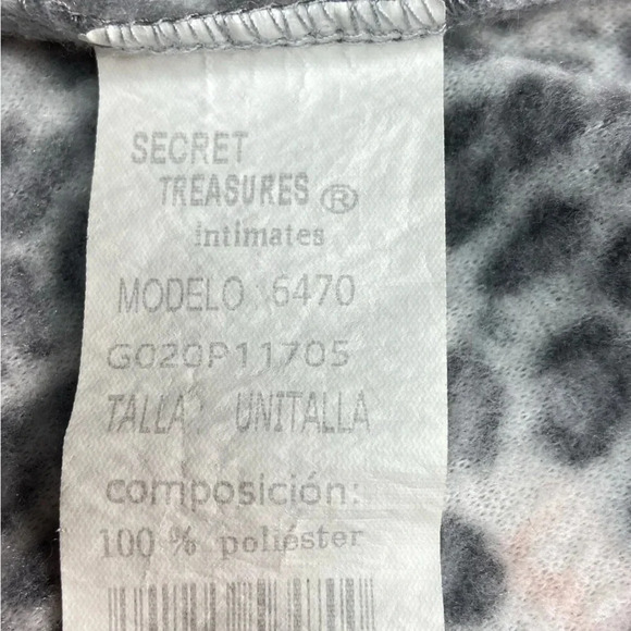 Centre Split / Over The Shoulder Shawl - Picture 5 of 5